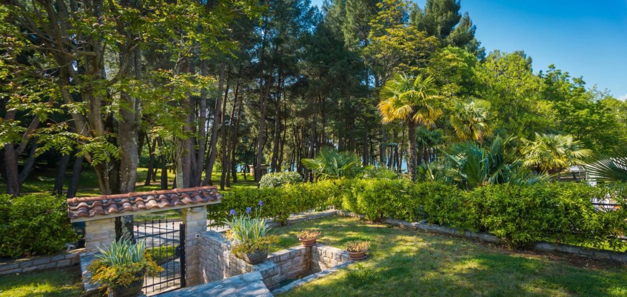 Villa Parenzo 150Mt Dal Mare 8Min Piedi Dal Centro Porec Exterior photo